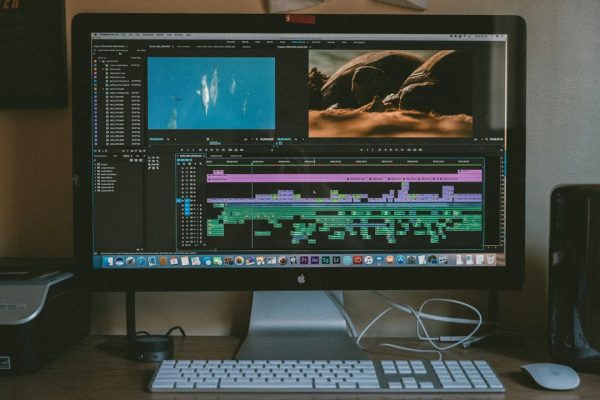 Mengapa Video Esai Pop Culture Bisa Membuat Penonton Mengubah Pandangan?